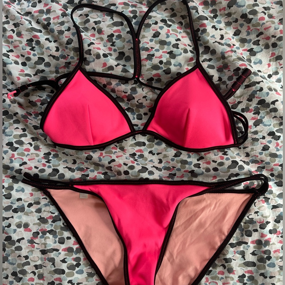 Victoria’s Secret Color Block Bikini Hot Pink & Black Size Small